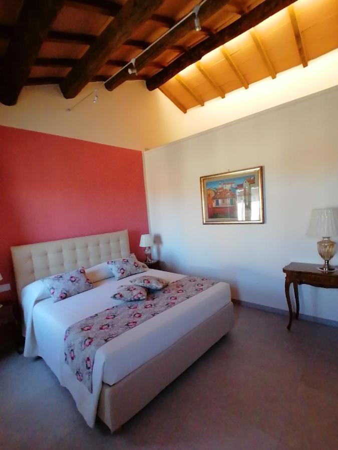 Bed and Breakfast Dimo' Re Farnese Exteriér fotografie
